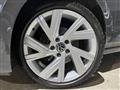 VOLKSWAGEN GOLF 2.0 TDI 150CV DSG Life Navi+"18 R-LINE Style +Park