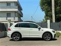 VOLKSWAGEN TIGUAN 2.0 TDI DSG 4MOTION Advanced R-LINE