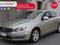 VOLVO V60 (2010) V60 D2 1.6 Business