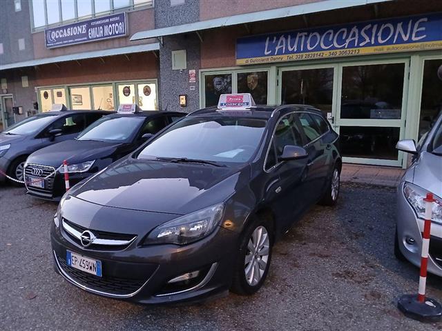 OPEL Astra Station Wagon Astra 1.7 CDTI 110CV 5 porte Cosmo