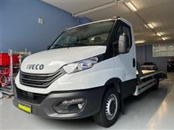 IVECO DAILY 35S18 P Hi-Matic Autotrasporter