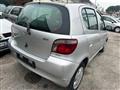 TOYOTA YARIS 1.0i 16V cat 5 porte Sol