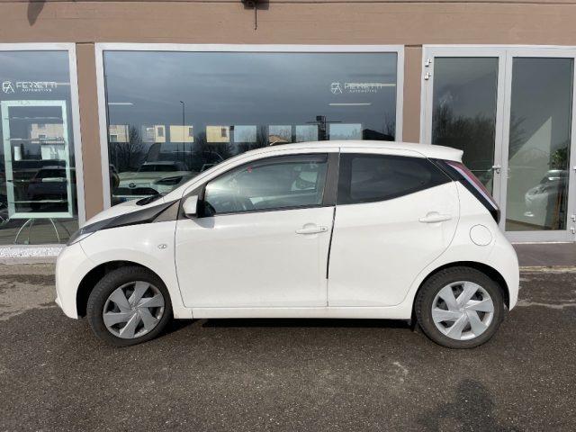 TOYOTA AYGO Connect 1.0 VVT-i 72 CV 5 porte x-fun