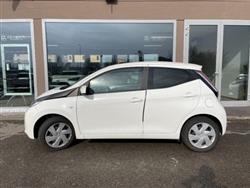 TOYOTA AYGO Connect 1.0 VVT-i 72 CV 5 porte x-fun