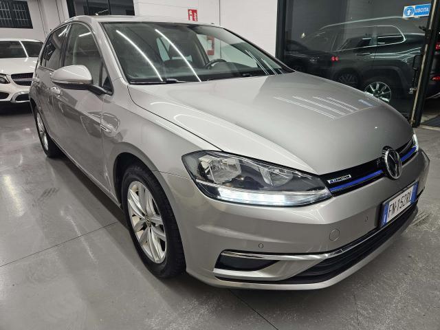 VOLKSWAGEN Golf 5p 1.4 tgi Highline 110cv