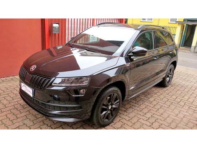 SKODA KAROQ 1.5 TSI DSG SportLine Blackedition