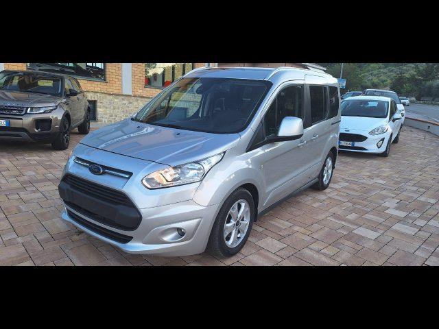 FORD TOURNEO CONNECT 1.5 TDCi 120 CV Titanium