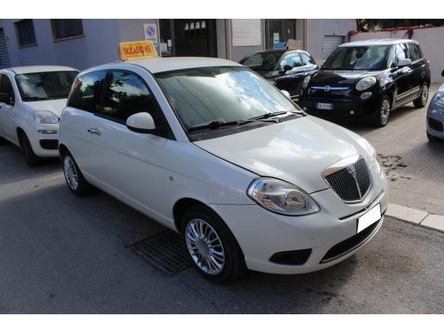 LANCIA YPSILON 1.2 Diva