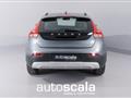 VOLVO V40 CROSS COUNTRY D2 Momentum