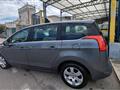 PEUGEOT 5008 1.6 HDi 112 CV Active