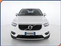 VOLVO XC40 T3 Geartronic Momentum Pro