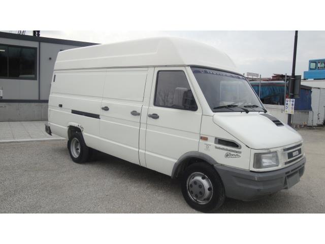 IVECO DAILY 35.12 Classic Furgone 120 CV Turbointercooler