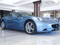 FERRARI California 4.3 dct