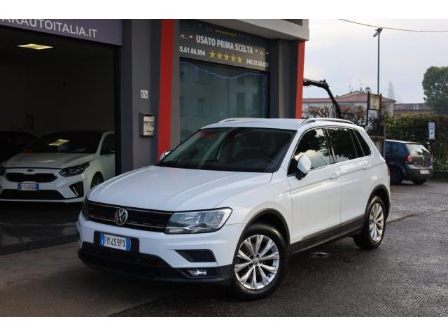 VOLKSWAGEN TIGUAN 1.6 TDI UniPropietario AdaptiveCruise Navi Tel PDC