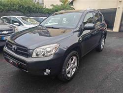 TOYOTA RAV4 2.2 D-4D 136 CV Luxury