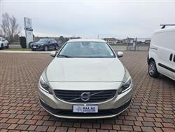 VOLVO V60 (2010) D2 Geartronic