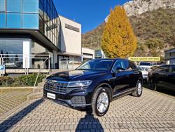 VOLKSWAGEN TOUAREG 3.0 V6 TDI SCR Elegance