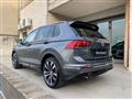 VOLKSWAGEN TIGUAN 2.0 TDI DSG Sport BMT R-LINE