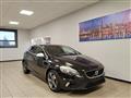 VOLVO V40 D2 R-design Momentum