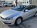 VOLVO V60 (2010) D2 1.6 Kinetic