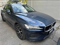 VOLVO V60 B3 Geartronic Momentum Business