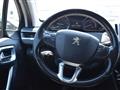 PEUGEOT 2008 (2013) BlueHDi 120 S&S Allure