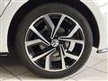 VOLKSWAGEN GOLF 1.6TDI R-Line TETTO AppConnect PDC Virtual