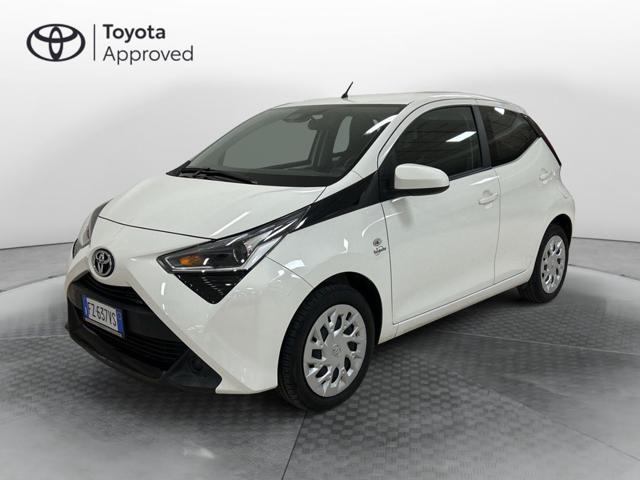 TOYOTA AYGO Connect 1.0 VVT-i 72 CV 5 porte x-cool