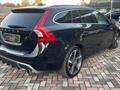 VOLVO V60 (2010) D5 R-design