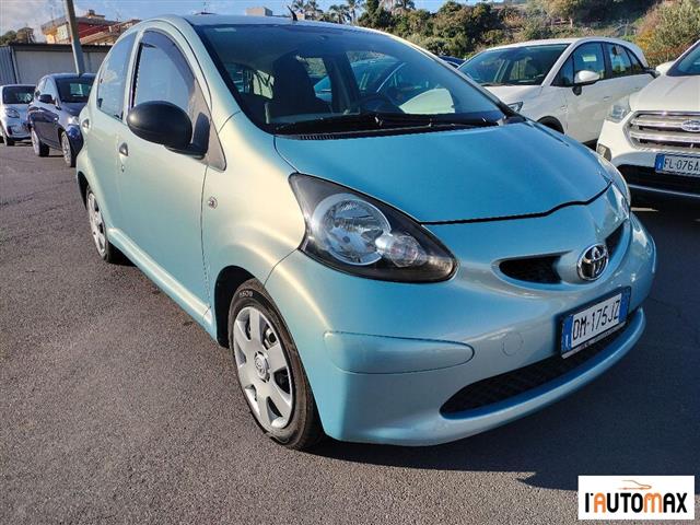 TOYOTA Aygo 1.0 5p