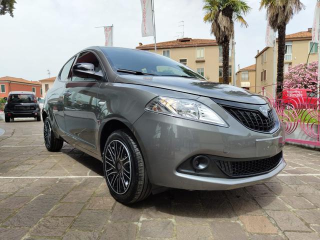 LANCIA YPSILON 1.0 70cv 5 porte Hybrid ORO #VARI COLORI