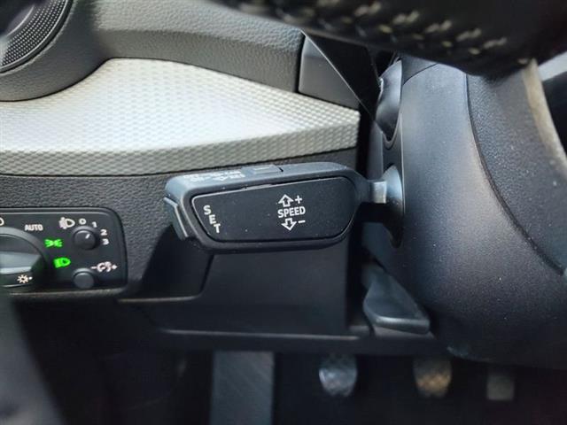 AUDI Q2 1.6 TDI Business