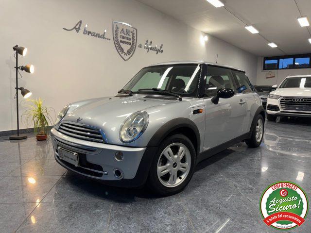 MINI MINI 3 PORTE 1.6 16V One de luxe 90 CV Neopatentati