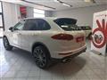 PORSCHE Cayenne 3.0 tiptronic