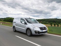 PEUGEOT PARTNER BlueHDi 100 4x4 DANGEL L1 Furgone con areazione