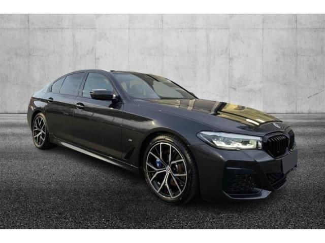 BMW SERIE 5 d 48V xDrive Msport