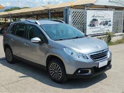 PEUGEOT 2008 1.2 VTi 82 CV Allure