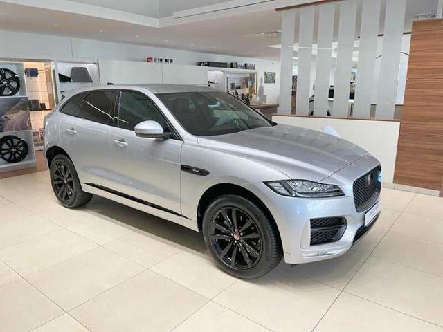 JAGUAR F-PACE 2.0 250 CV AWD aut. R-Sport