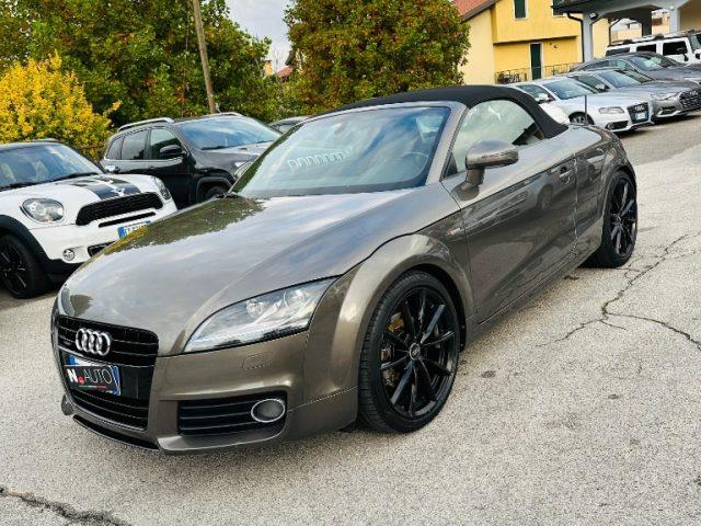 AUDI TT Roadster 2.0 TDI quattro Advanced plus