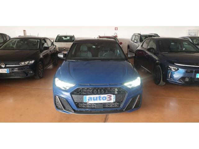 AUDI A1 SPORTBACK SPB 40 TFSI S tronic S line edition