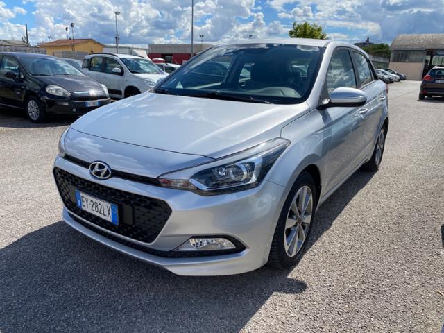 HYUNDAI I20 1.2 84 CV 5 porte Comfort NEOPATENATI