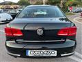 VOLKSWAGEN PASSAT VII 1.6 TDI BlueMotion Tech. HIGHLINE