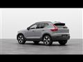 VOLVO XC40 B3 GEARTRONIC PLUS DARK