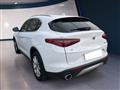 ALFA ROMEO STELVIO 2017 2.2 t Executive Q4 210cv auto my19