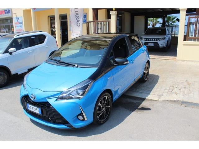 TOYOTA YARIS 1.5 Hybrid 5 porte  'Blue Edition'