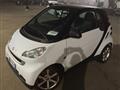 SMART Fortwo 1000 52 kW MHD coupÃ© passion