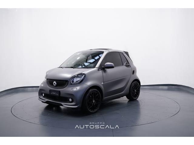 SMART FORTWO CABRIO 0.9 Turbo 90cv Twinamic Cabrio Superpassion