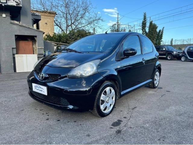 TOYOTA Aygo 1.0 Now 5p