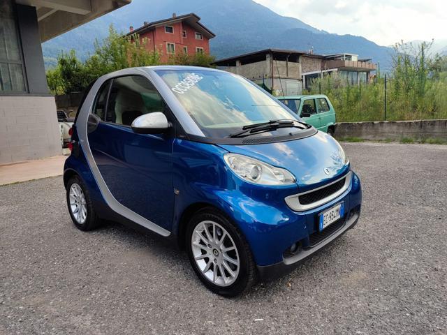 SMART FORTWO 800 40 kW coupé passion cdi