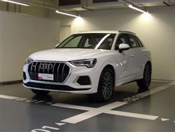 AUDI Q3 40 TFSI quattro S tronic Business Advanced